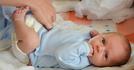 Causas y tratamiento de la dermatitis del pañal en el bebé